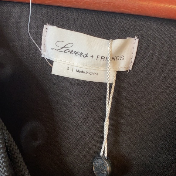 Lovers + Friends Katarina Cropped Hoodie NWT Black - Picture 4 of 7